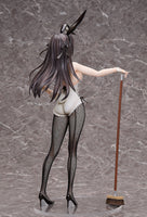 1/4 Alina Clover: Bunny Ver - I May Be a Guild Receptionist, But I'll Solo Any Boss to Clock Out on Time