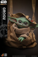 1/1 Life-Size Masterpiece - Figure: The Mandalorian - Grogu (with Carry Bag)