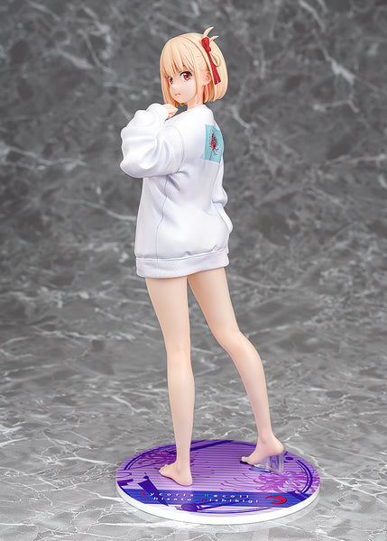 1/7 Chisato Nishikigi: Oversized Sweatshirt Ver. -  Lycoris Recoil