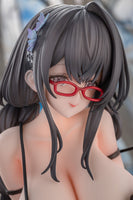 1/5 Rino Akabane, A Beautiful Girl Sleeping Who Is Usually Unnoticeable